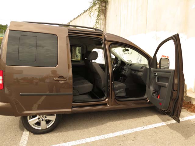 Comparativo Ford Tourneo – Volkswagen Caddy 